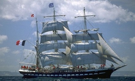 Barco mercante holandés